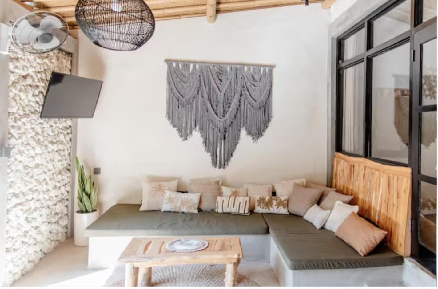 Alma Surf Villas 01 - Cozy 01 Bed With Private Pool 울루와뚜 외부 사진